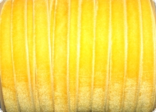 Лента бархатная 10мм желтая